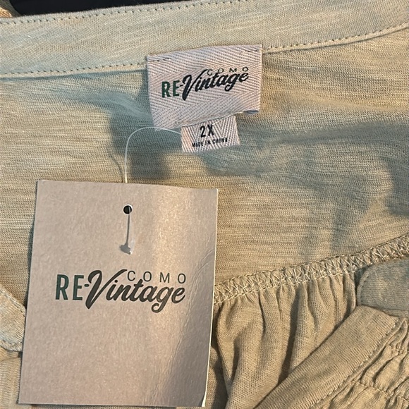 NWT Revintage top - Picture 5 of 7